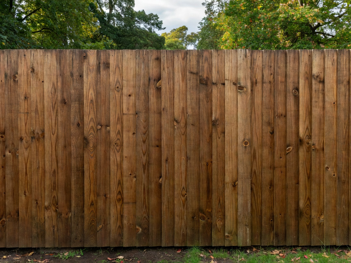 Solid timber privacy fencing